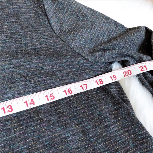 Anthropologie Liz Bell-Sleeve Turtleneck-SMALL - Picture 6 of 7